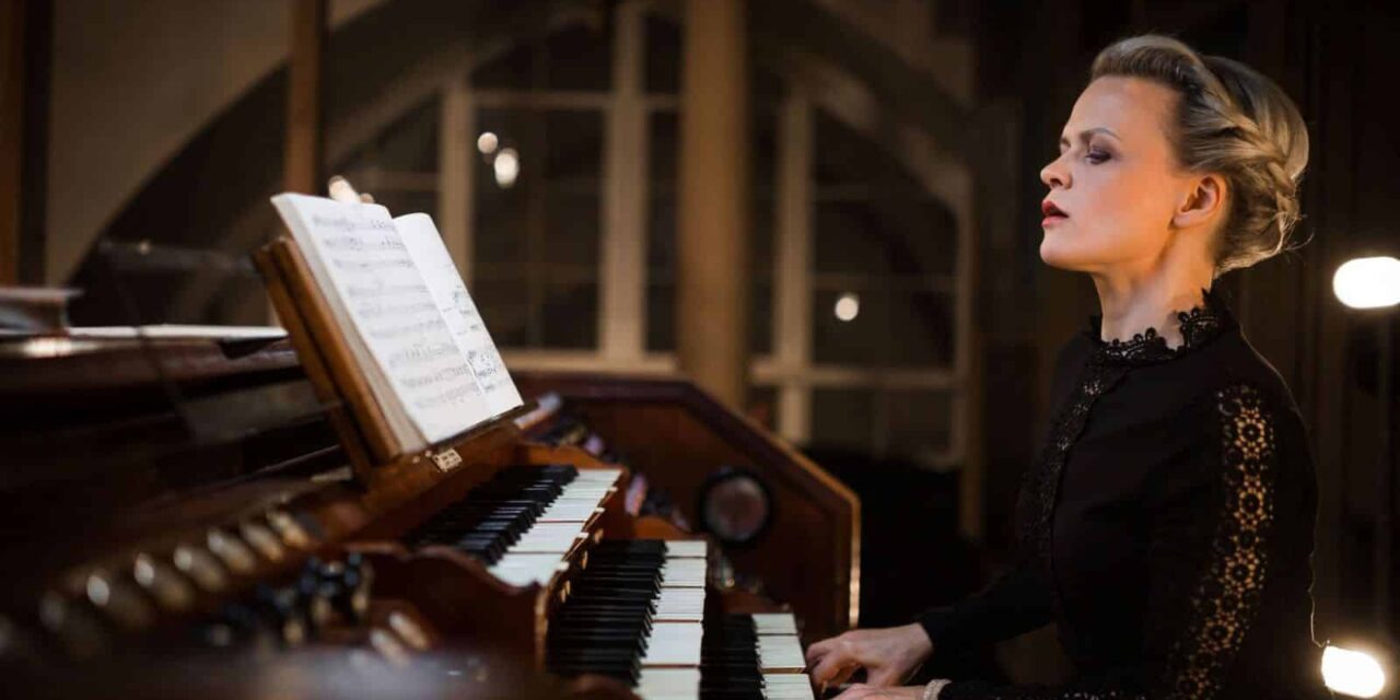 Konzerthaus Berlin: Das Konzerthausorchester dirigiert von Juraj Valčuha - Archiviert