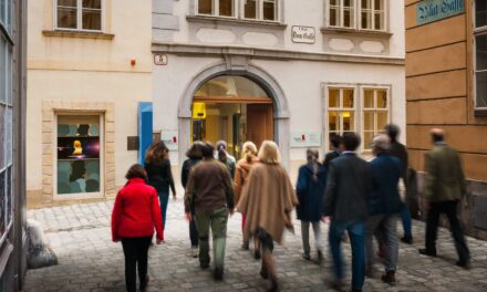 Mozarthaus Vienna: Mozart bei Tisch