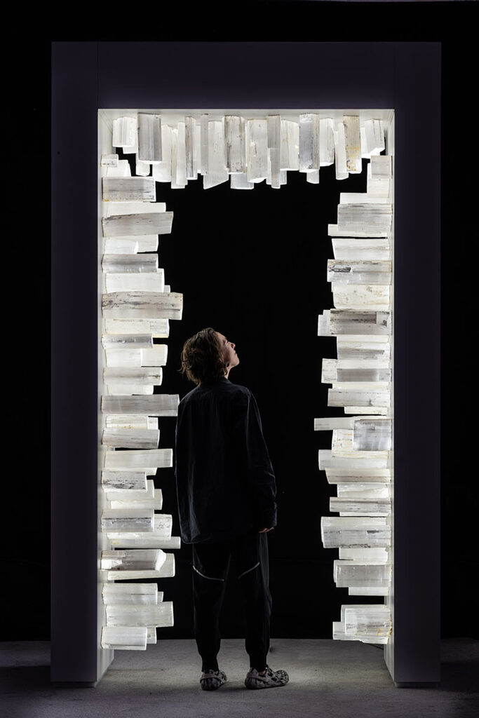 Marina Abramovic, Portal, 2022, Foto: Oak Taylor Smith for Factum Arte, © Courtesy of the Marina Abramovic Archives / 2023, ProLitteris, Zurich