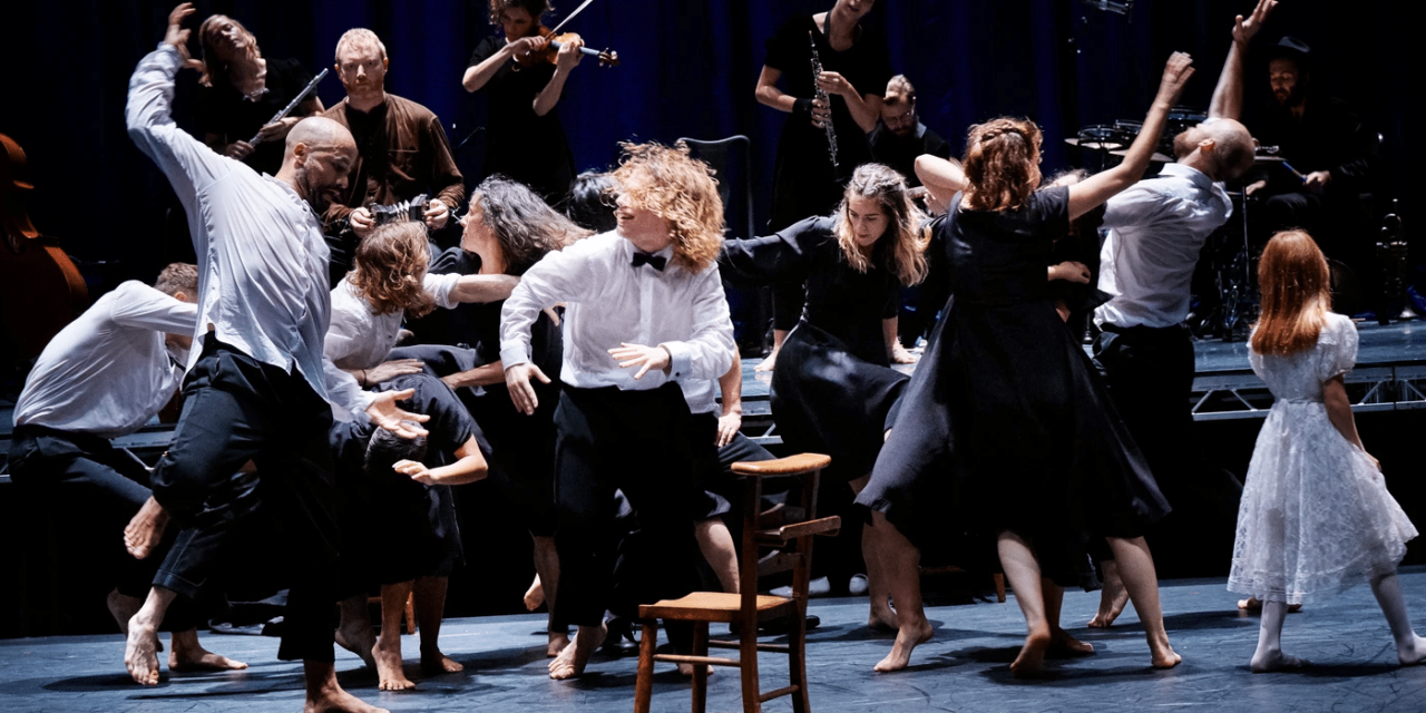 Fest/Spiel/Haus/St/Pölten: Michael Keegan-Dolan. TEAĊ DAṀSA MÁM - Archiviert