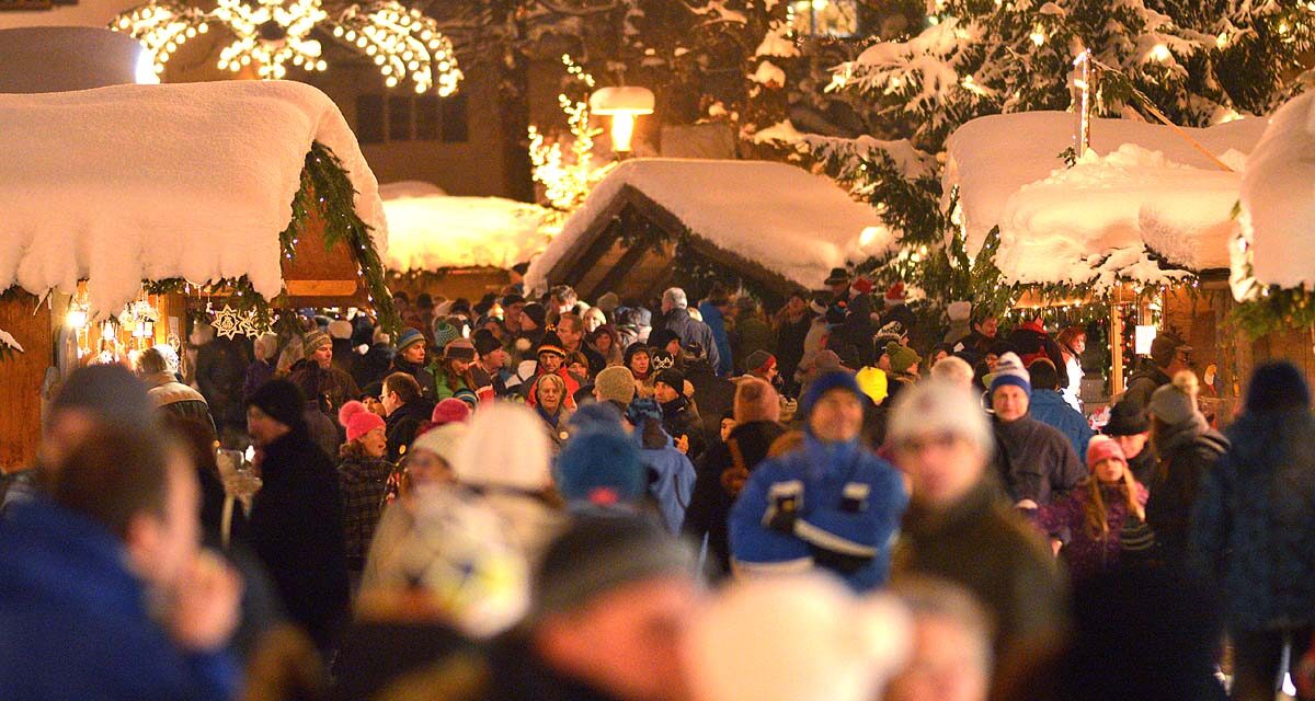 Erlebnis-Weihnachtsmarkt in Bad Hindelang: Ein Fest für alle Sinne - Archiviert