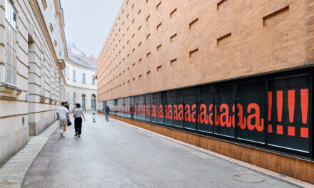 Kunsthalle Wien: Nora Turato: 62 Meter langes a-Wandbild